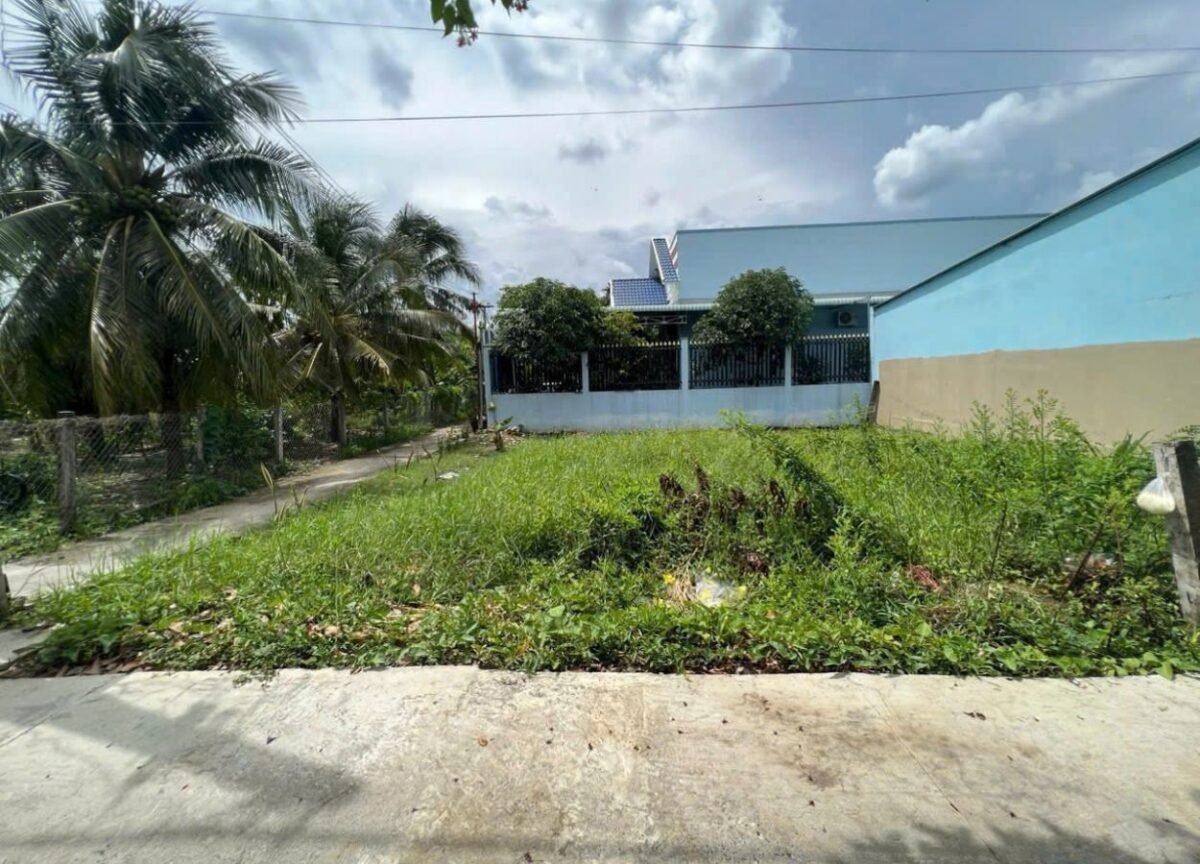 Toàn cảnh lô đất nền Trần Thị Thơm – ngã ba hẻm, mặt tiền thông thoáng
